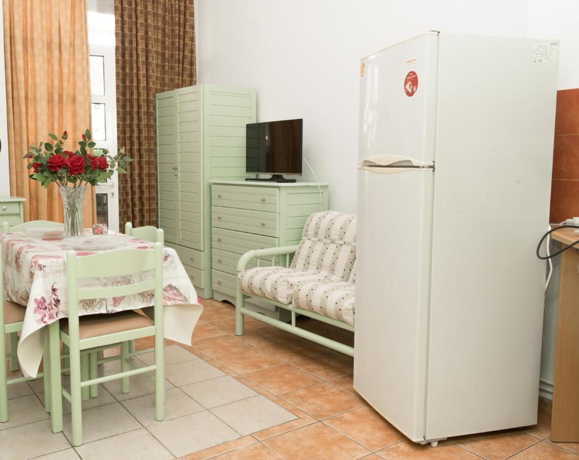 Stavros Studio Apartment In Città di Kos Esterno foto